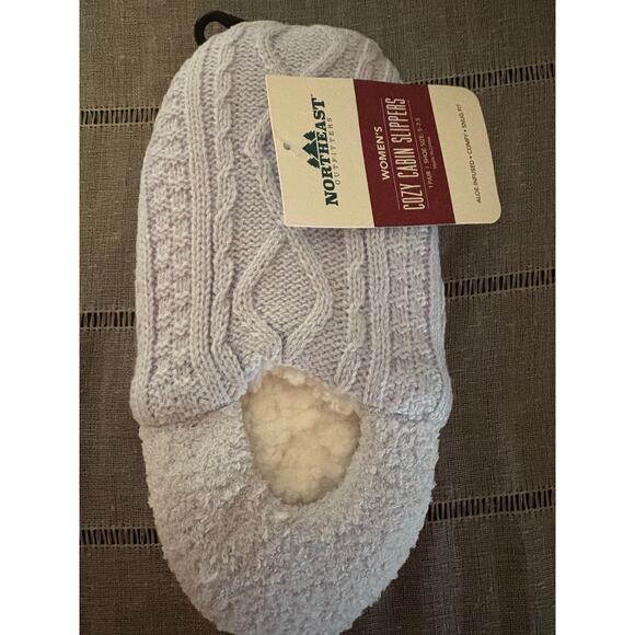 Northeast Outfitters cozy slipper  5-7.5 - Picture 1 of 4
